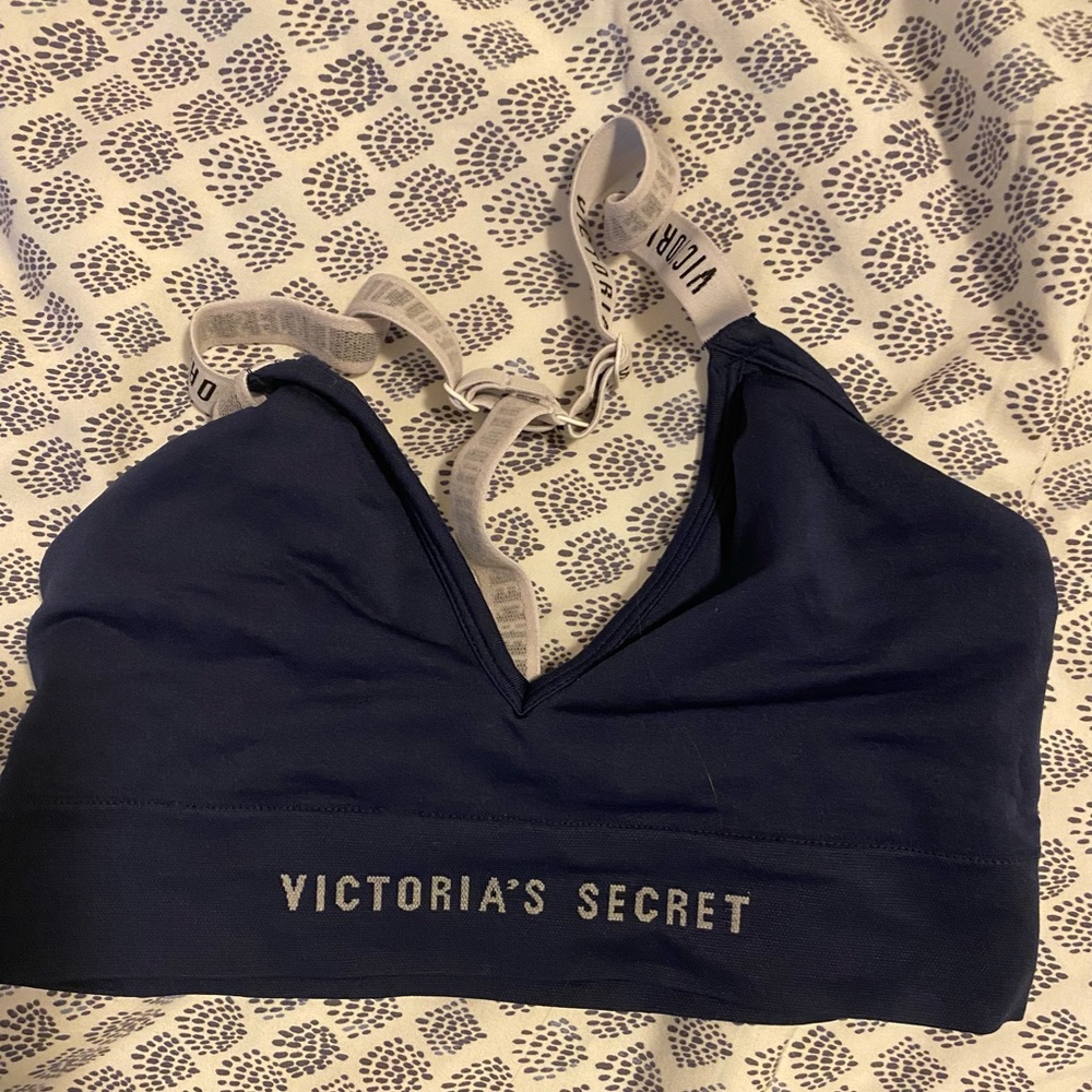 VS sport sports bra